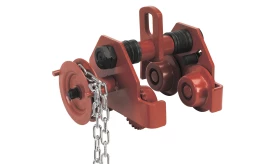 Heavy-duty chain pulley block with red metal construction and chain, designed for lifting and hoisting applications.